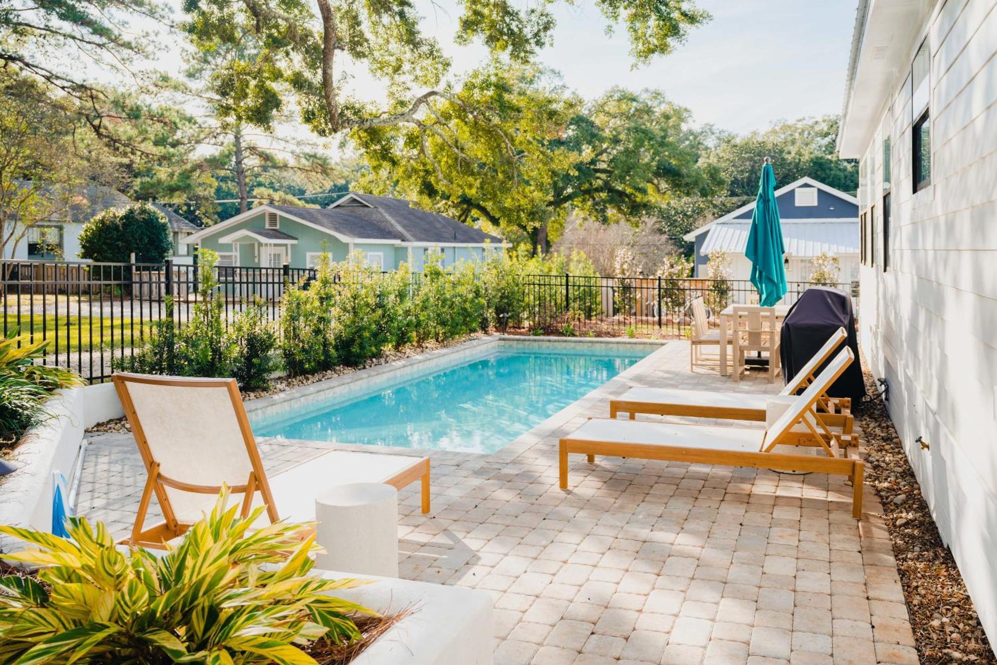 108 The Church St Collection With Pool Fairhope Εξωτερικό φωτογραφία